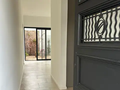 Casa en Venta en San Antonio de Areco, USD 250.000