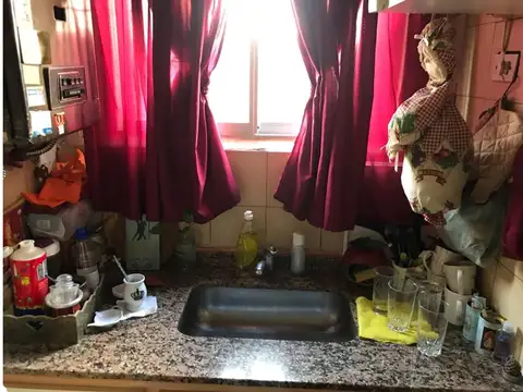 Depto Tipo Casa en Venta en Temperley, USD 85.000