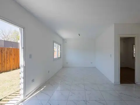 Depto Tipo Casa en Venta de 2 ambientes