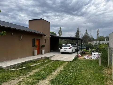 Casa en Venta en Neuquen, USD 245.000