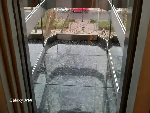 Oroño 175 5 Habitaciones 4 Baños Cochera