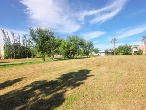 Terreno en Venta en Puerto Roldan, USD 85.000