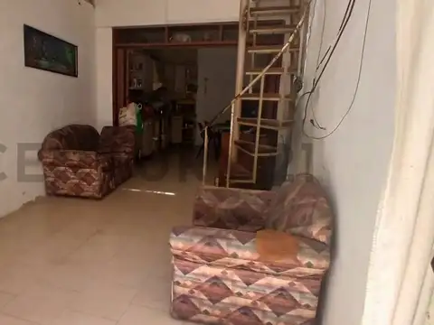 Departamento 5 ambientes con 2 baños