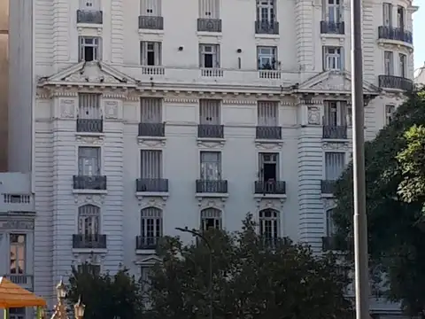 Oficina en Venta al Este