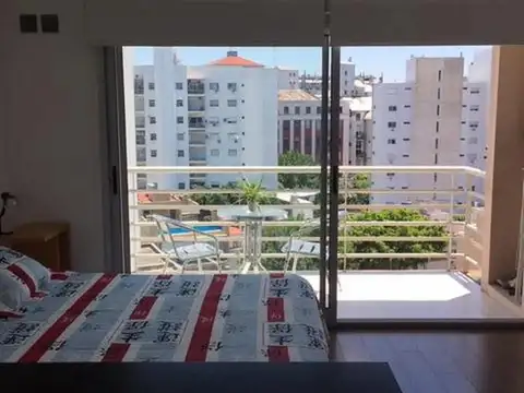 Arevalo 1700, Piso 8