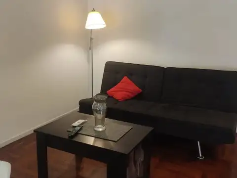 Paraguay 2815 , Piso 1