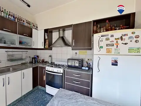CASA 5 AMB EN VENTA QUILMES CON QUINCHO Y COCH