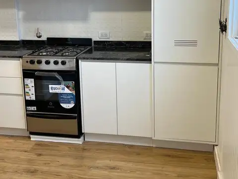 Depto Tipo Casa en Venta en Parque Luro, USD 79.000