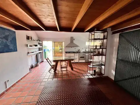 Depto Tipo Casa en Venta en Caballito Norte, USD 160.000