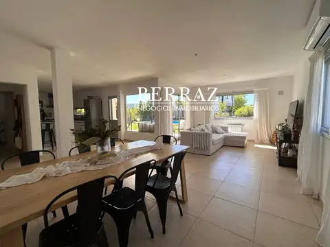 Casa Alquiler Temporario 3 Dormitorios Lote de 754 m2 Barrio El Canton, Puerto, Escobar