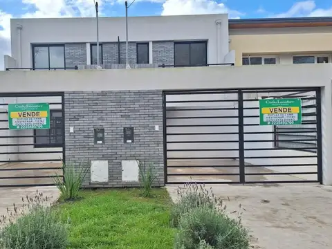 VENTA DUPLEX 3 AMBIENTES - BARRIO SAN JERONIMO - LOS PINARES