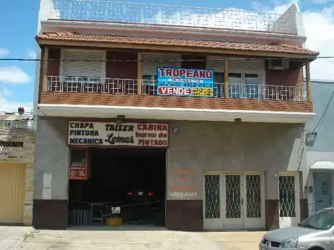 Galpon de 250 m2 con Vivienda de 4 ambientes. Lomas del mirador