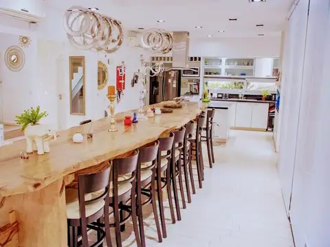 Casa en Venta de 5 dormitorios