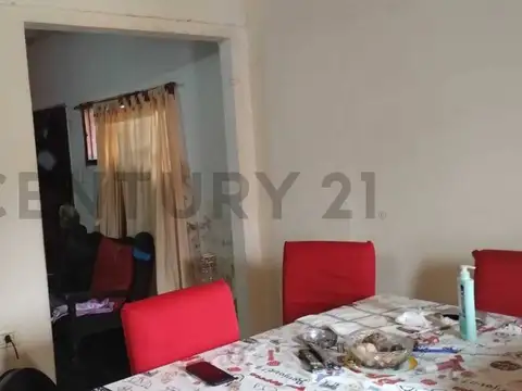 124 entre 530 y 531 100, Piso 0