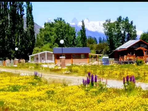 Villa del Lago frente al Parque Nacional Lago Puelo