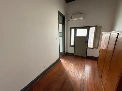 Departamento tipo PH , 1º x escalera en alquiler en Barracas