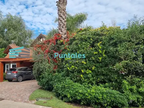 Coronel Boulevard Dupuy  al 4800