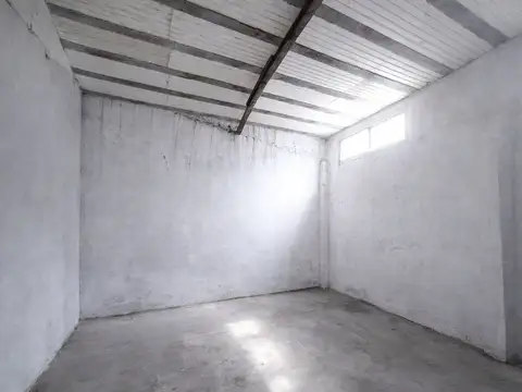 Local en Alquiler 66 años