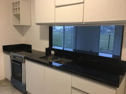 Venta de Casa en Barrio Cerrado San Ramon, Pilar del Este (alquilada hasta marzo 2026) -