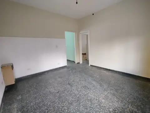 Casa en Alquiler en Castelar Norte, $ 750.000