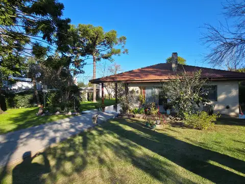 Casa en Venta en Ricardo Rojas, USD 220.000