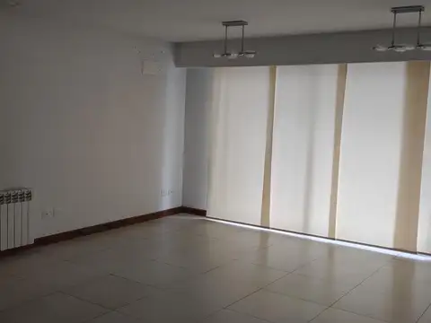 Departamento en Alquiler en Castelar Norte, $ 1.600.000