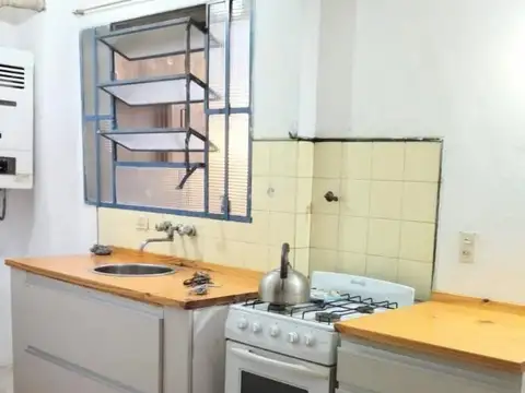 Departamento Dos Dormitorios con cochera en venta en Villa Gobernador Galvez