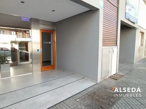 Córdoba 2600, Piso 2