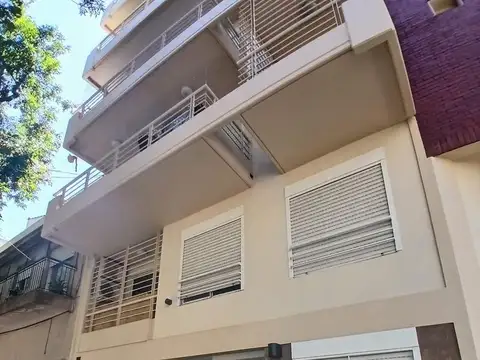 VILLA PUEYRREDÓN: ALQUILER: DOS AMBIENTES AMPLIOS CON BALCÓN - MODERNO - MUY  LUMINOSO