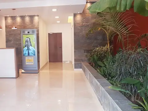 Av Independencia 2800