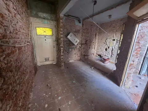 Ph 3 amb con patio y terraza a refaccionar 115m2