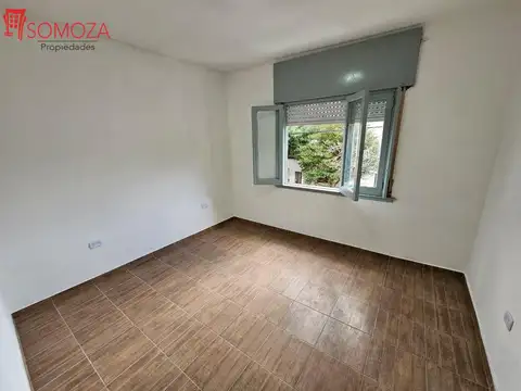 Depto Tipo Casa 4 ambientes con 2 baños