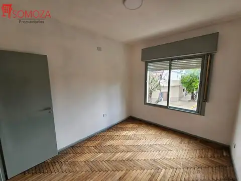 PH en alquiler c/ cochera en Villa Luro