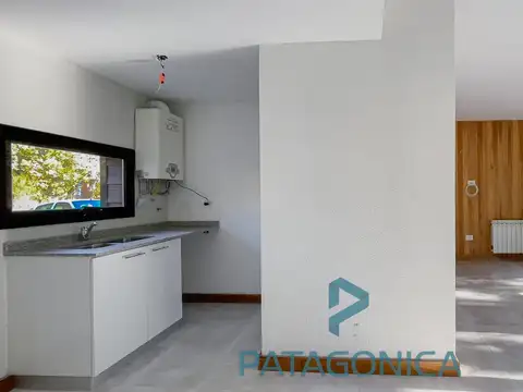 VENTA Departamento monoambiente a estrenar en planta baja con amplio deck y jardin