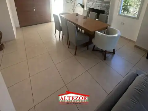 Casa en Venta de 4 dormitorios