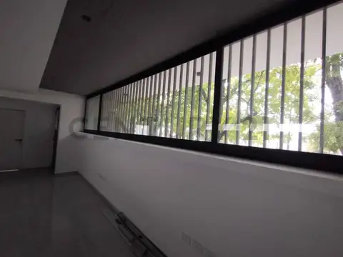 25 y 59 1200, Piso 0