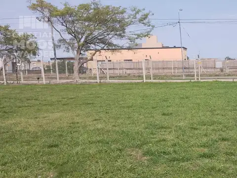 Terreno en Venta 22  mts Fondo