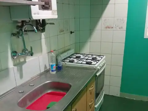 Departamento 4 ambientes con 1 baño