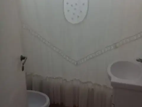 Depto 3 ambientes con cochera 