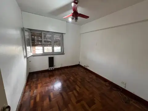 Depto Tipo Casa en Venta en Villa Dominico, USD 65.000