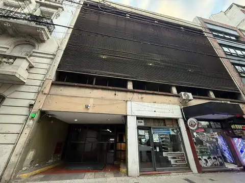 VENTA COCHERA AYACUCHO 930 RECOLETA