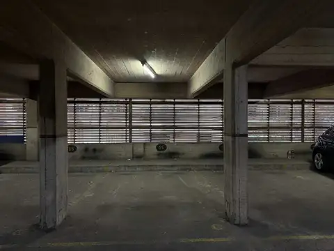 VENTA COCHERA AYACUCHO 930 RECOLETA