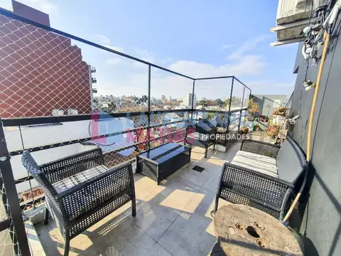 VENTA DEPARTAMENTO 3 AMBIENTES CON BALCON TERRAZA Y PARRILLA - VILLA PUEYRREDON