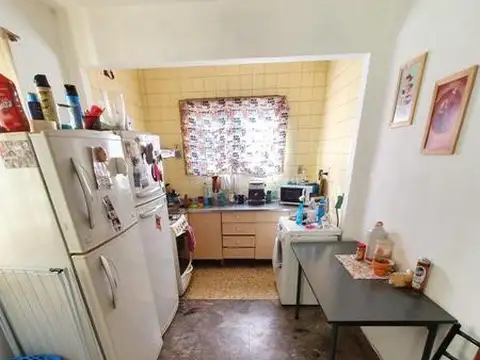 FINANCIACION! SOLIDA CASA EN PLANTA BAJA DE 3 AMBIENTES (EN PH) CON JARDIN O FONDO EN VENTA. OLIVOS