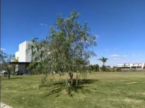 Terreno en Venta de 924,0 m2
