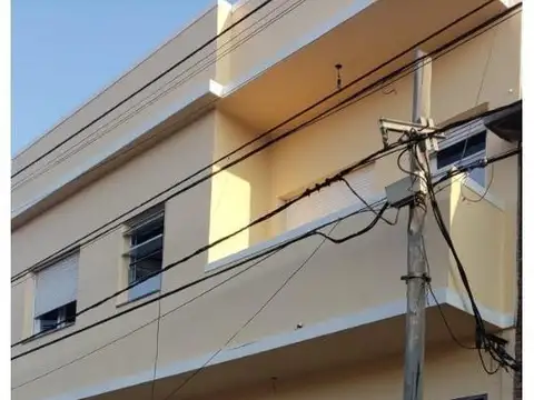 Departamento de 2 ambientes con patio