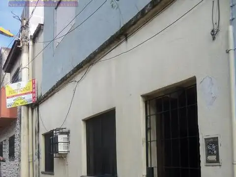 Depto Tipo Casa 3 ambientes con 1 baño