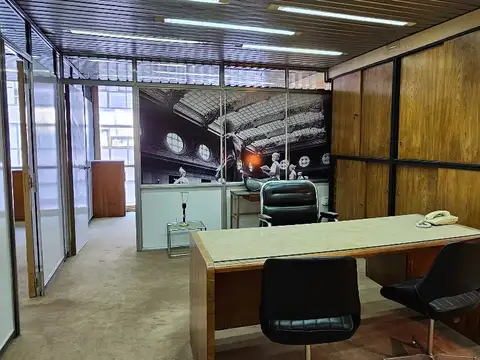 Oficina en Venta 45 años