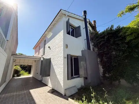 Casa 2 dormitorios en venta en City Bell - Dúplex