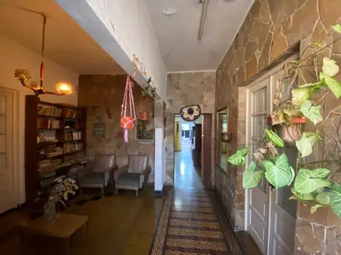 Casa 5 ambientes con 1 baño
